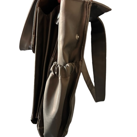 Chocolate Brown tote can be use as diaper bag or lap top bag - Picture 7 of 7